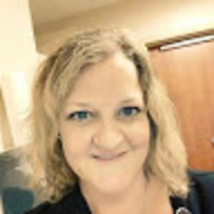 Meet your Posher, Stacy